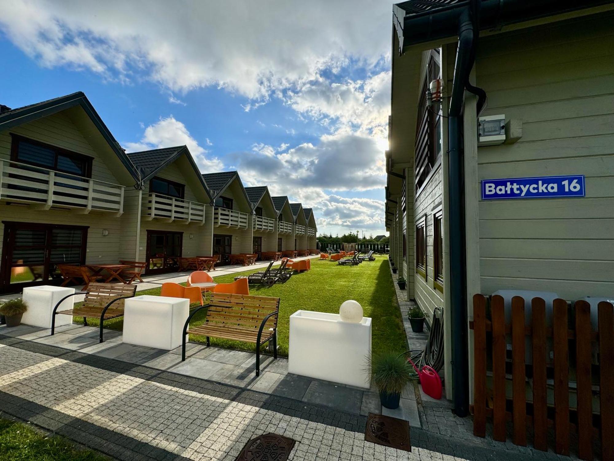 Domki Letniskowe Gala II Grzybowo  Exteriör bild